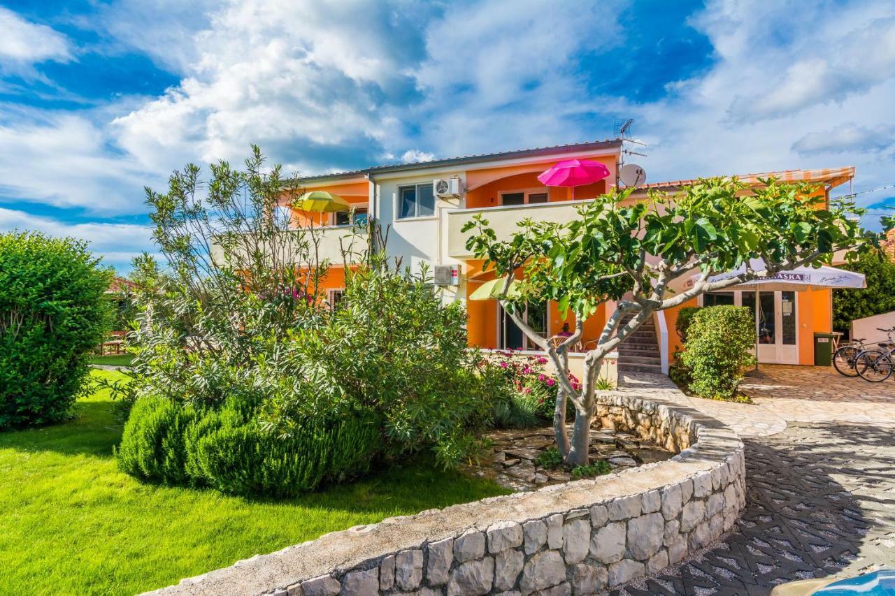 Apartmani Albi Zaton  Extérieur photo